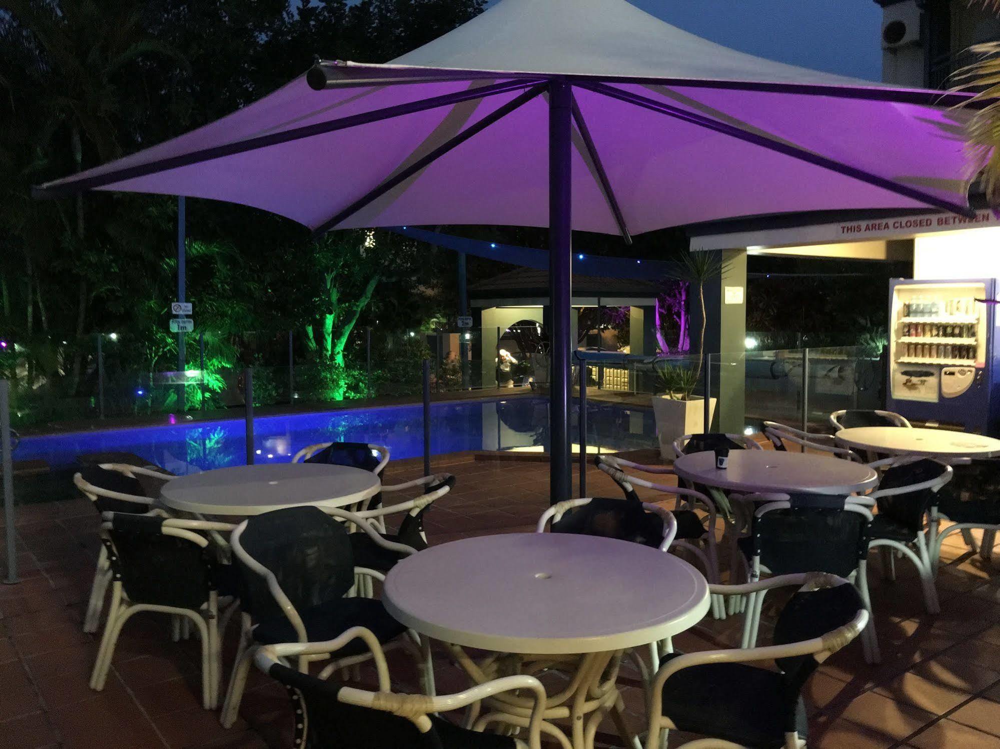 Santana Resort Surfers Paradise Гоулд Коуст Екстериор снимка
